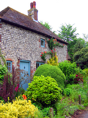 Cottage, garden, flowers, lush, flint stone, flintstone, village, West Dean, Westdean, East Sussex, England, Britain, UK, May 2007