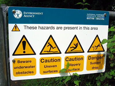 Danger sign on the path into Salehurst