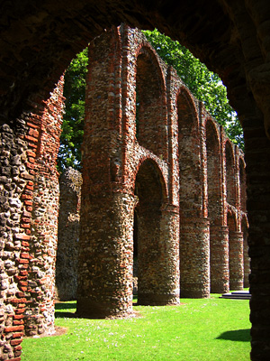 Columns at St Botolph's Priory in Colchester