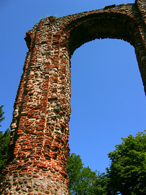 Arch at St Botolph's Priory in Colchester