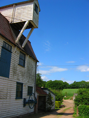 Mill house, Roman River, Malting Green, Layer de la Haye, Colchester, Essex, East Anglia, England, Britain, UK